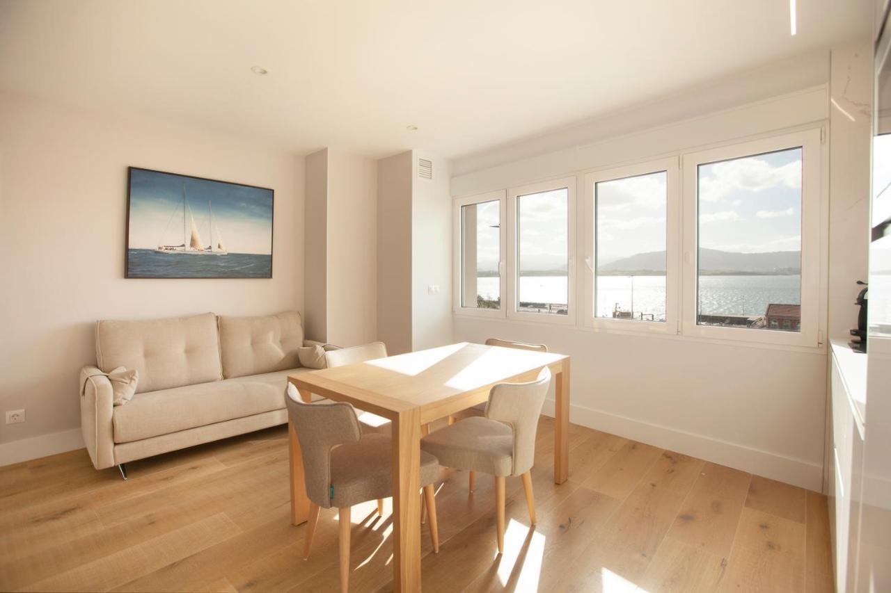 Apartamentos Reina Victoria ซานตานเดร์ ภายนอก รูปภาพ