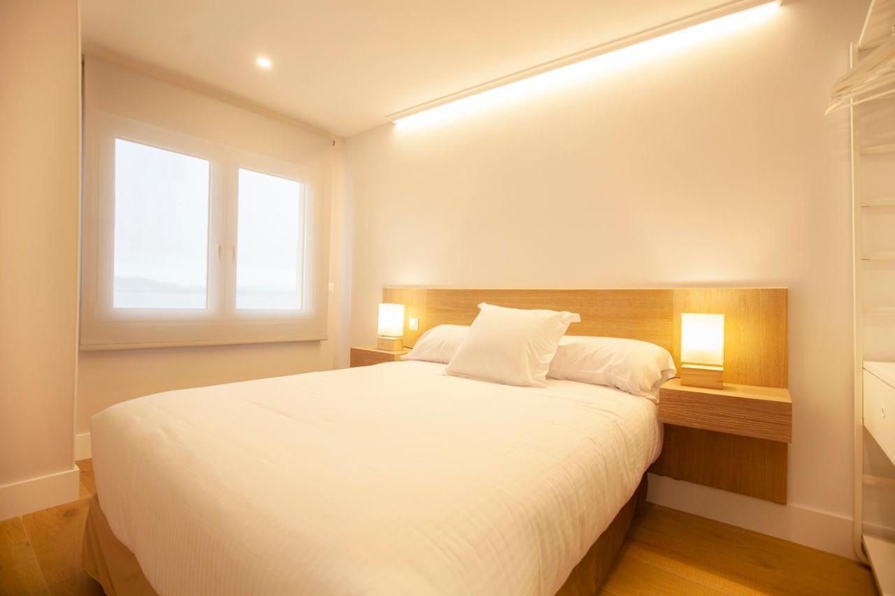 Apartamentos Reina Victoria ซานตานเดร์ ภายนอก รูปภาพ