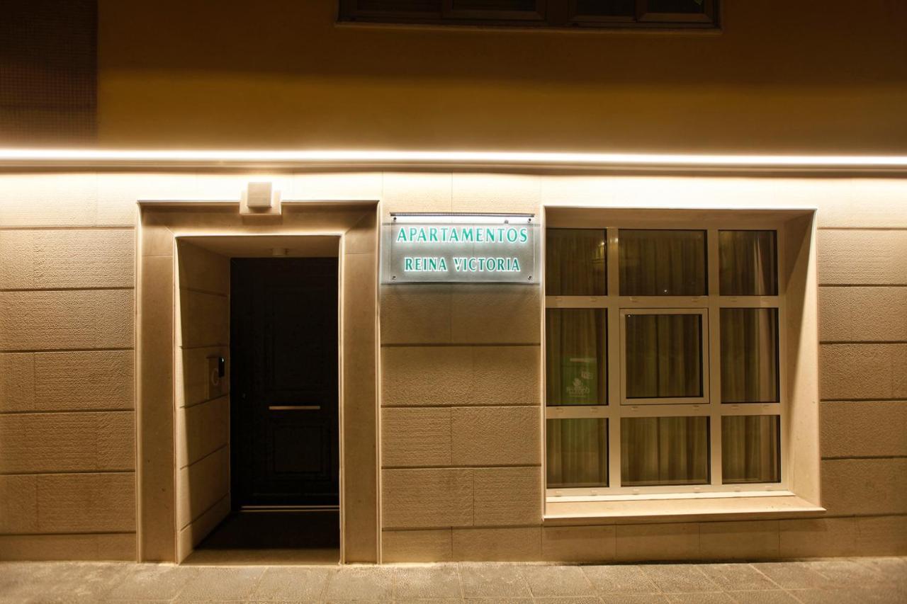 Apartamentos Reina Victoria ซานตานเดร์ ภายนอก รูปภาพ
